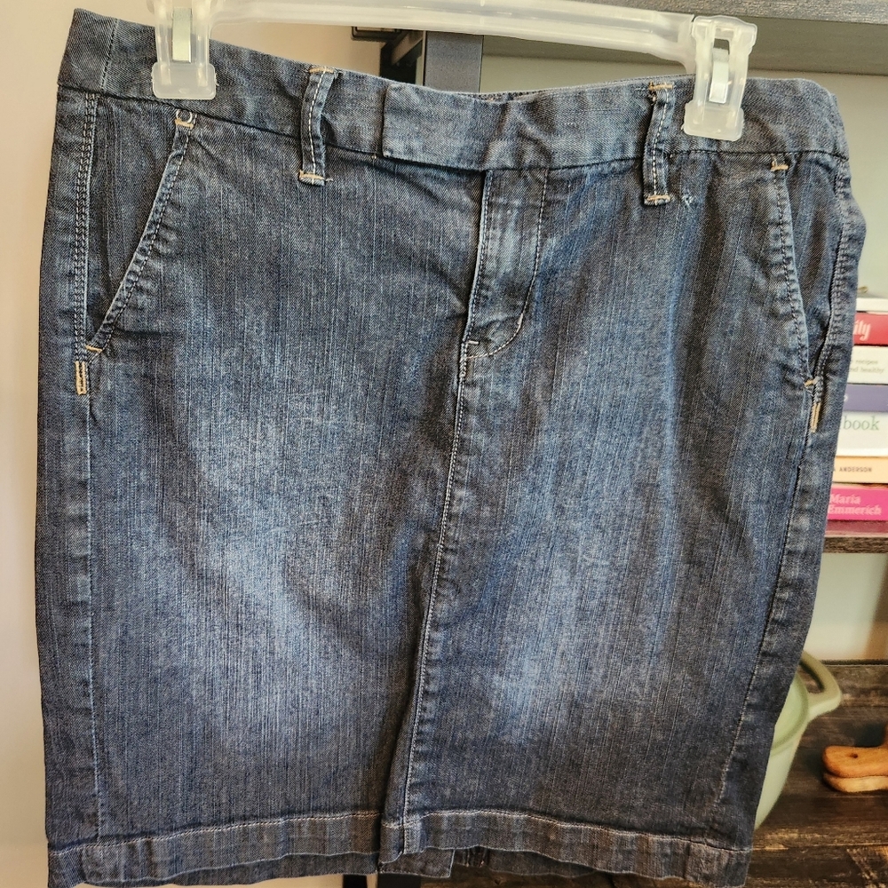 Converse One Star Denium Skirt Ladies Size 8 Casual Comfy